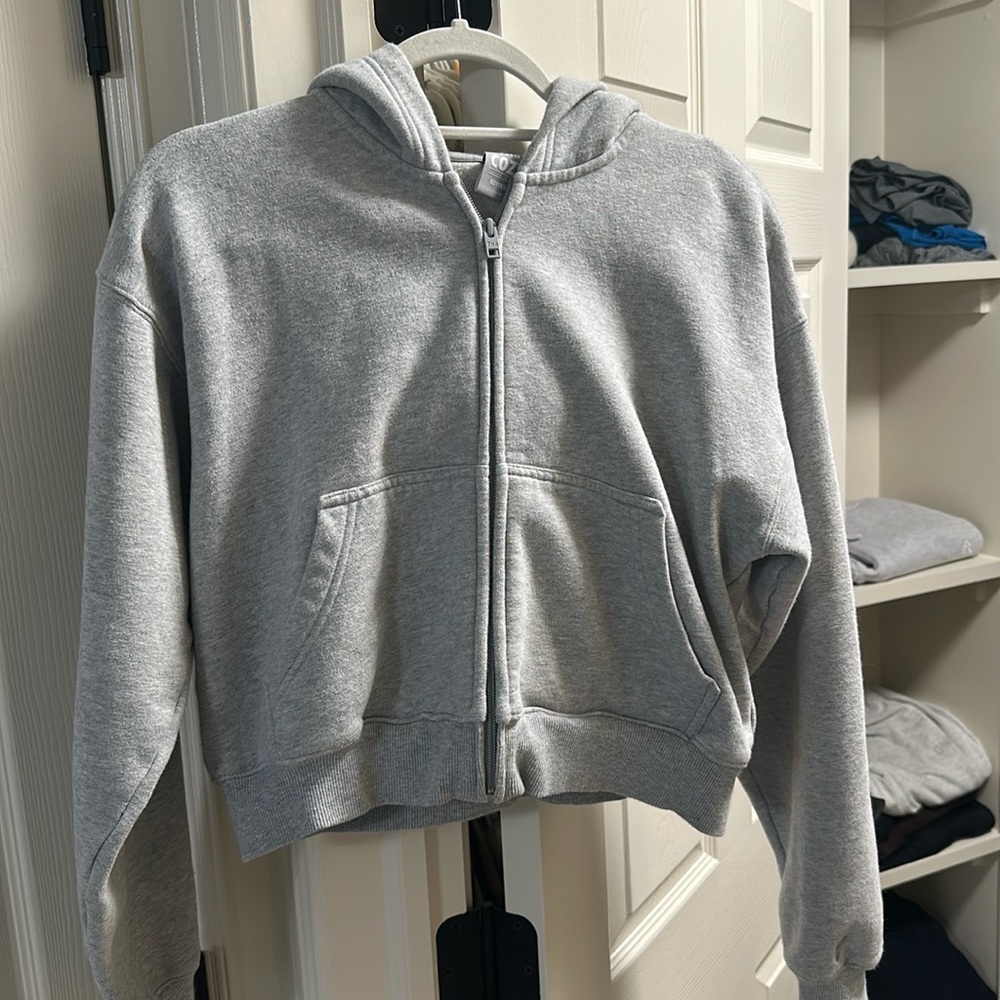 TNA Cozy Fleece Boyfriend Cropped Sweater